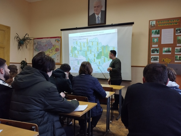 yzobrazhenye_2024-10-07_094901700